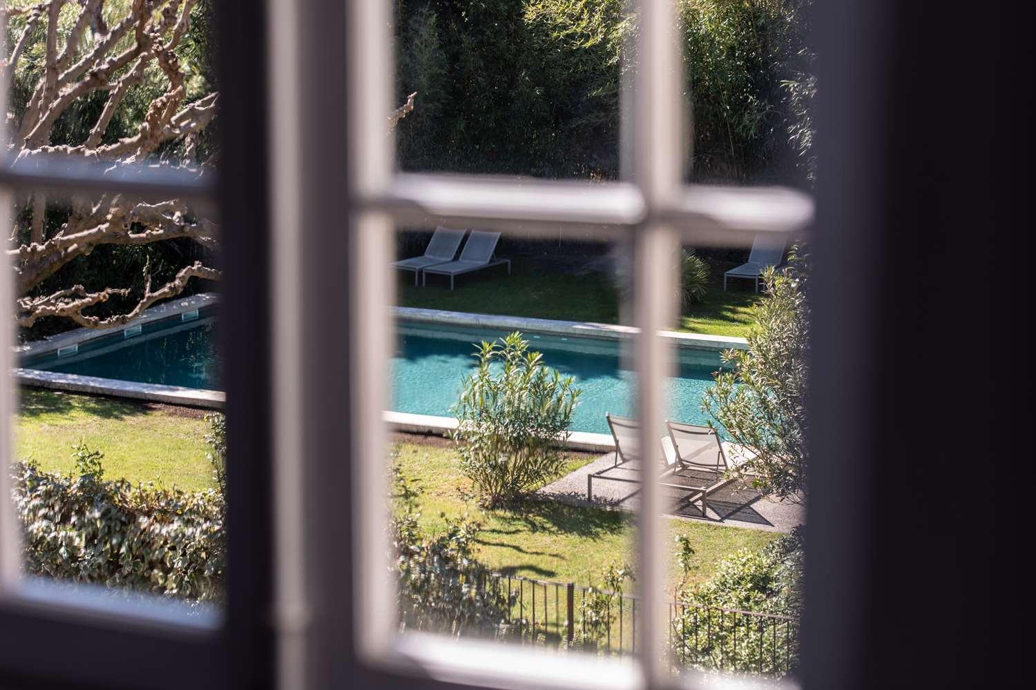 Château De Mazan, Bw Premier Collection By Western Hotel 4*