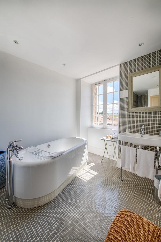 Chateau De Mazan, Bw Premier Collection By Western Hotel