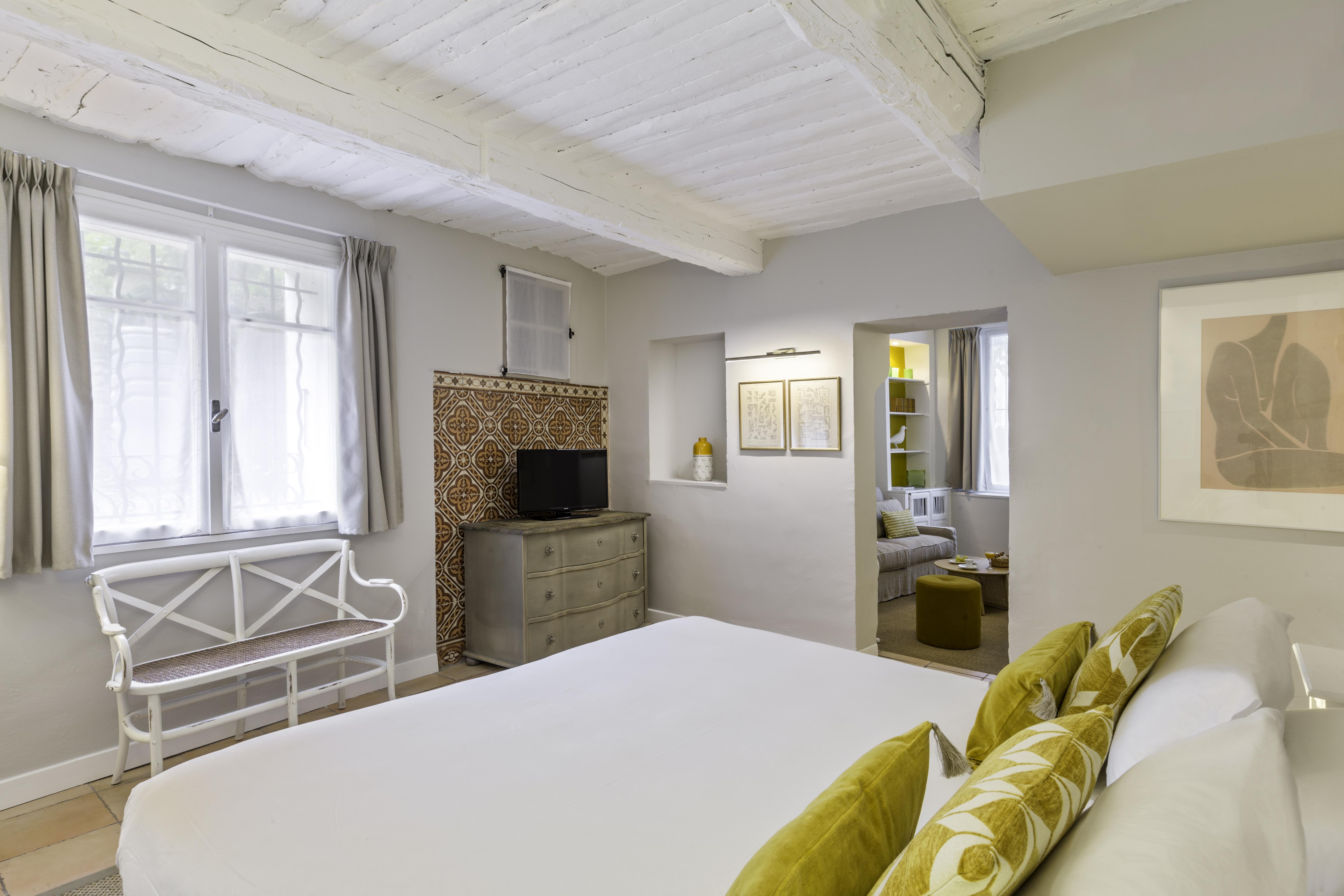 Hotel Chateau De Mazan, Bw Premier Collection By Western 4*