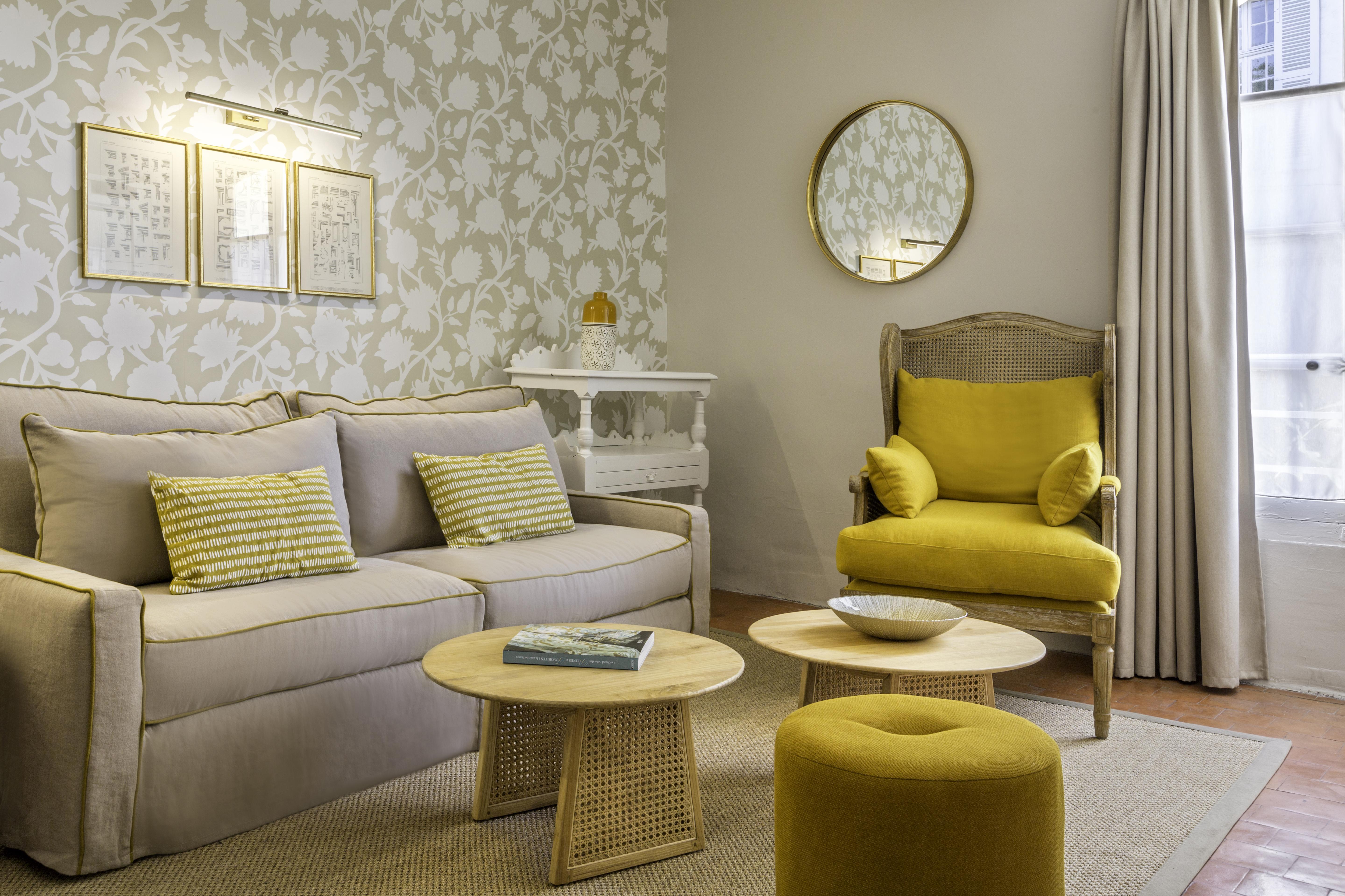 Chateau De Mazan, Bw Premier Collection By Western Mazan