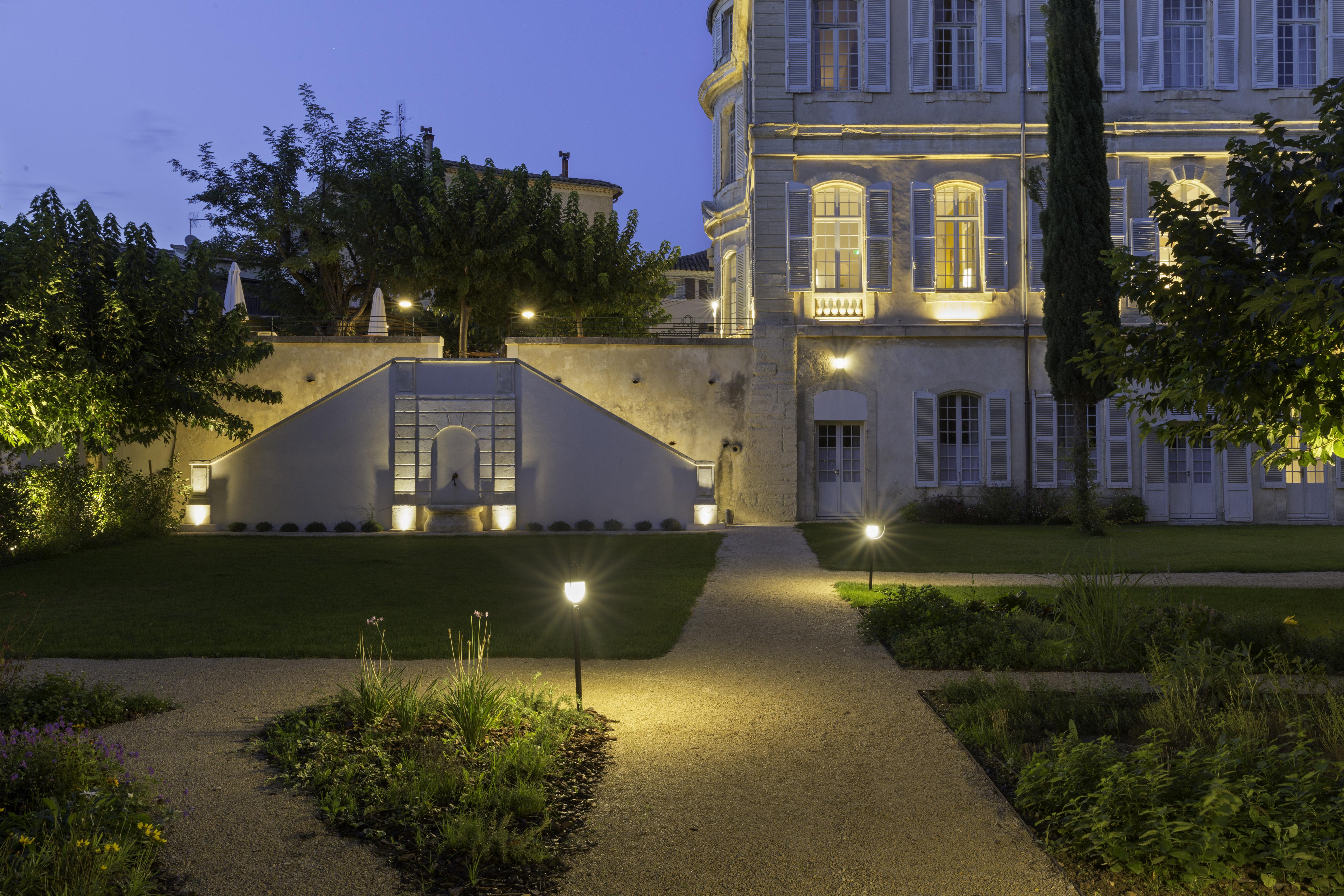 Chateau De Mazan, Bw Premier Collection By Western Mazan